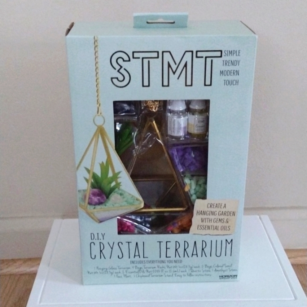 Crystal Terrarium DIY by STMT Everything inc. NIBS